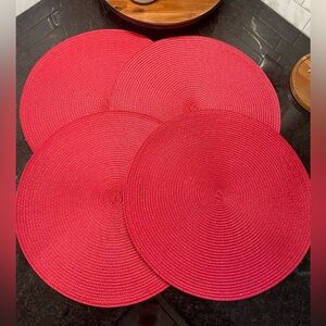Set of 4 Pier 1 Imports Round Red Woven Christmas Placemats